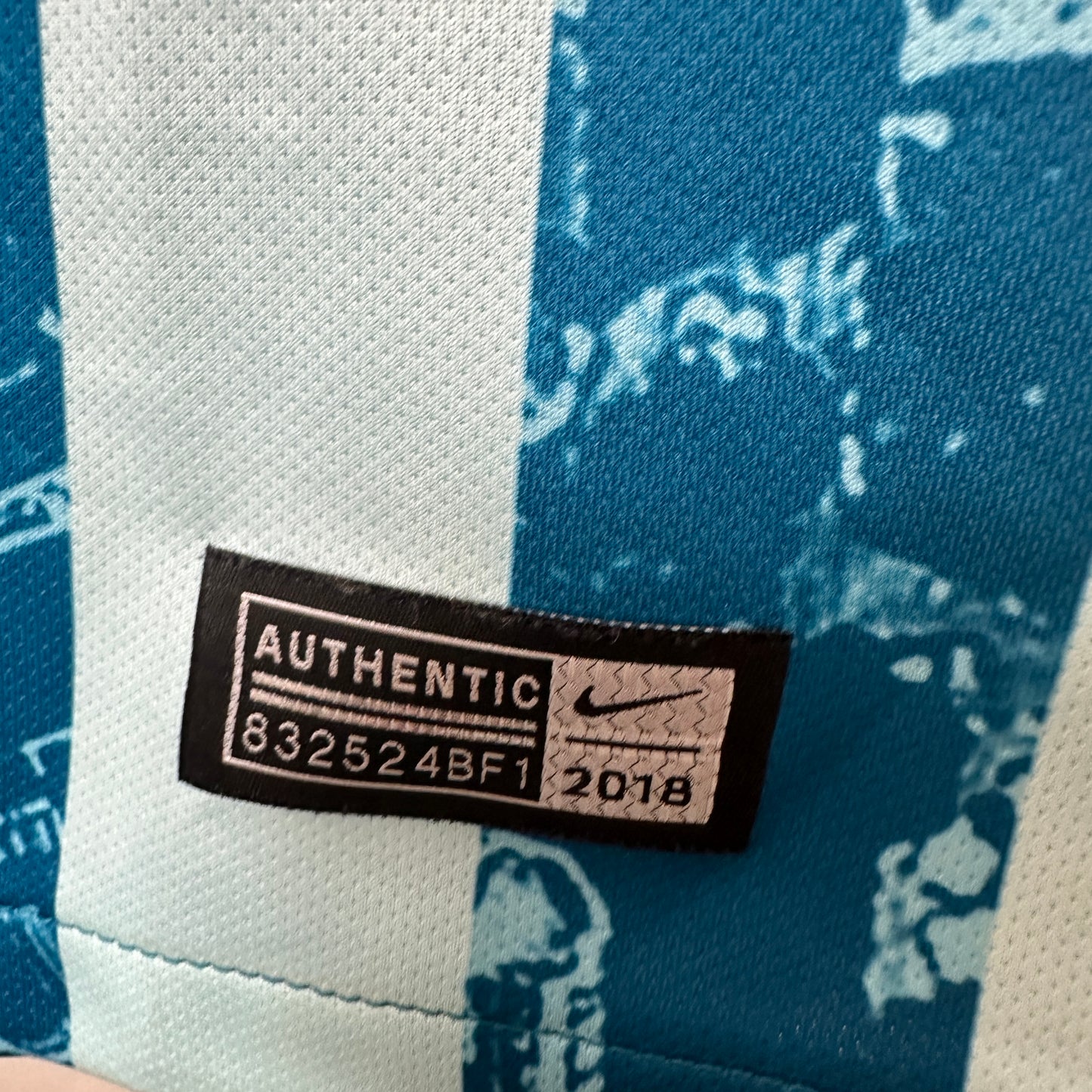 Atletico Madrid 3rd 2018/19 Griezmann Europa Winners patch #7 L