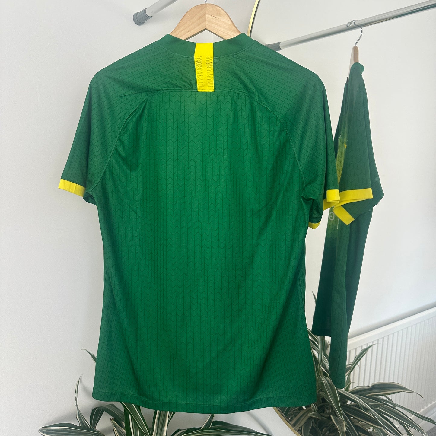Beijin Guoan FC Home 2021/22 Large