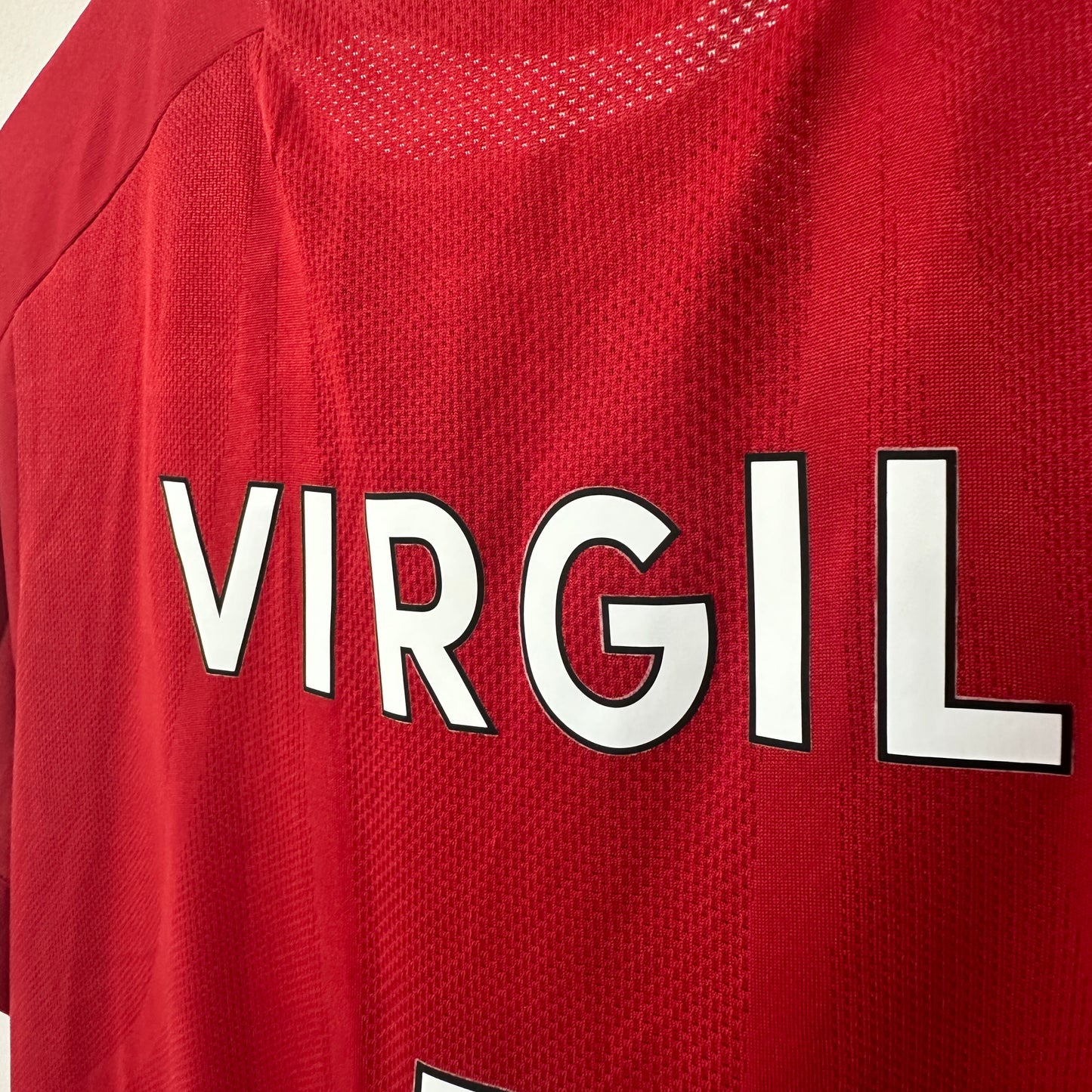 Liverpool Home 2018/19 Virgil Van Dijk Size M