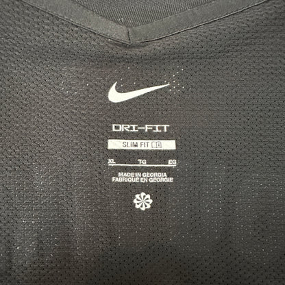 Utrecht Away 2022/23	Anastasios Douvikas #9 Size XL (Slim Fit)