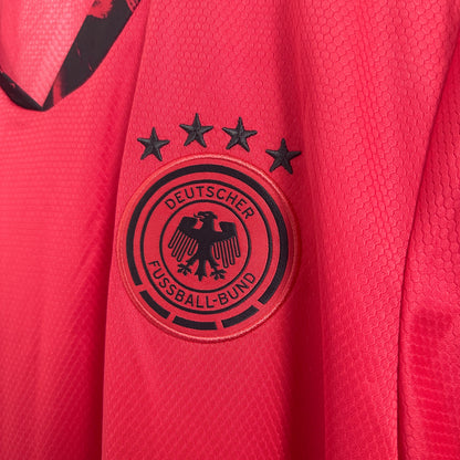 Germany Goalkeeper 2020/21 Size L / Long Sleeve *Mint*