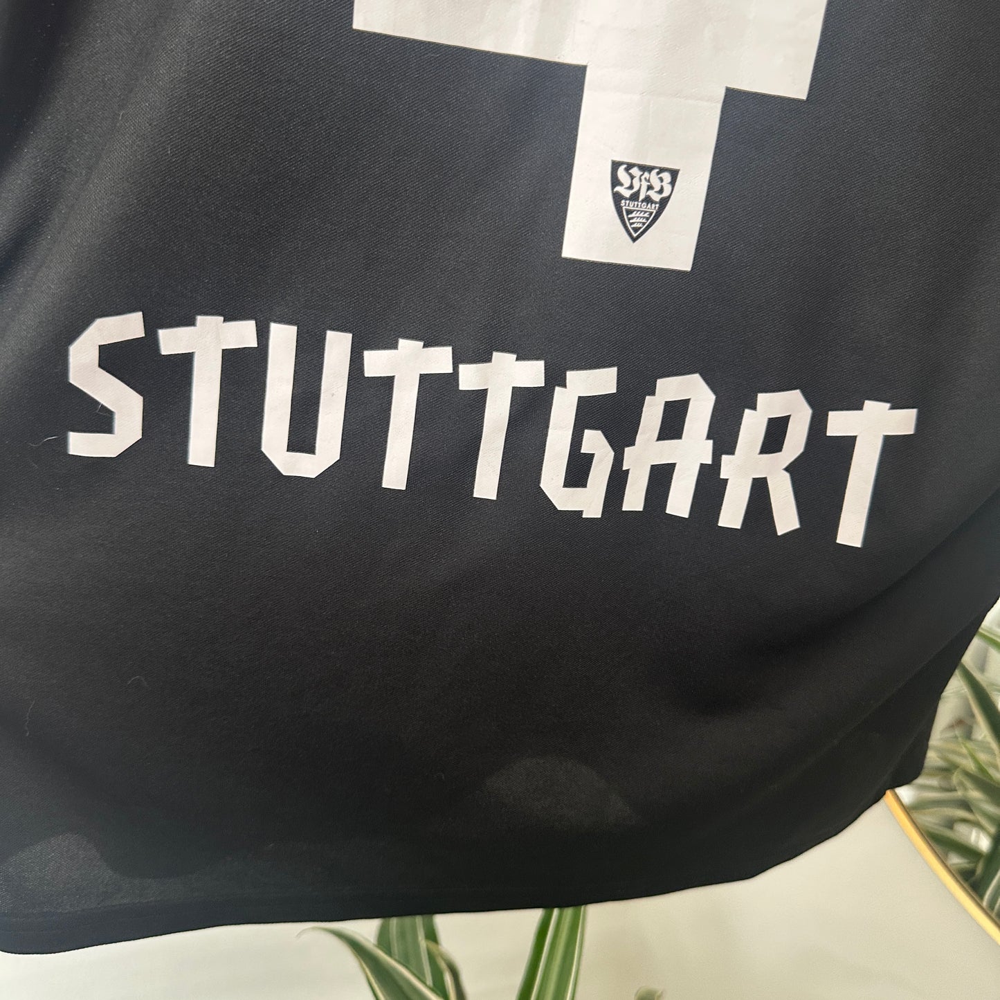 Stuttgart 3rd Kvist #4 2013/14 Size L