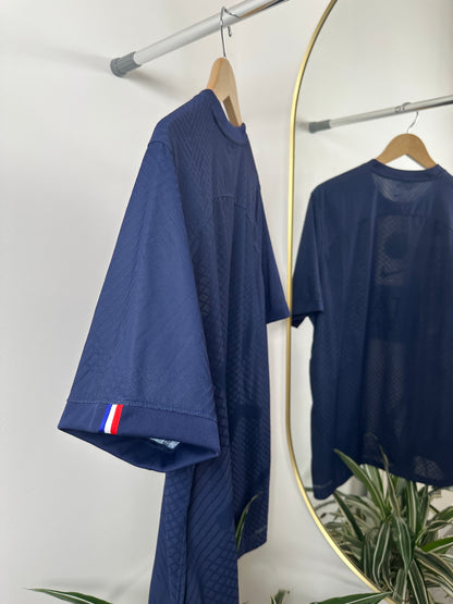 Paris Saint Germain Home 2022/23 Vaporknit	Size XL