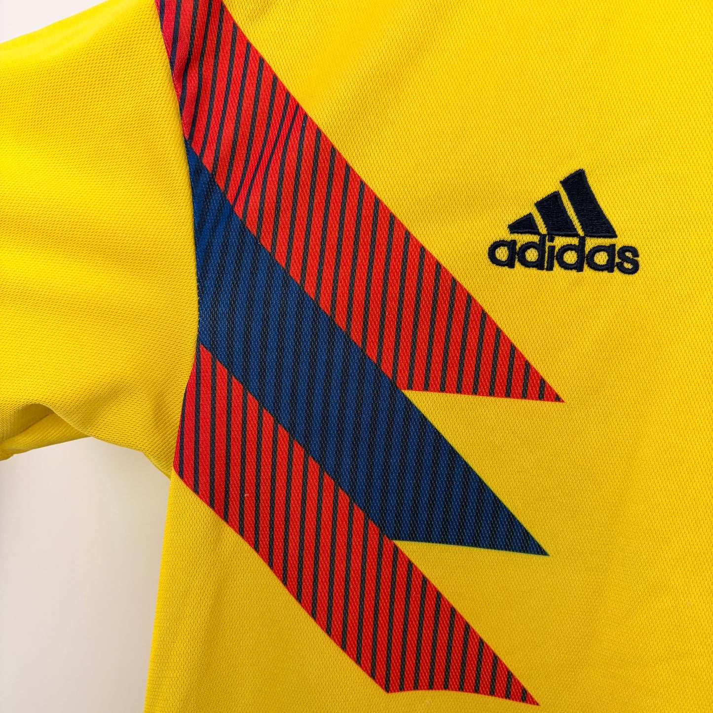 Colombia Home 2018/19 Size L