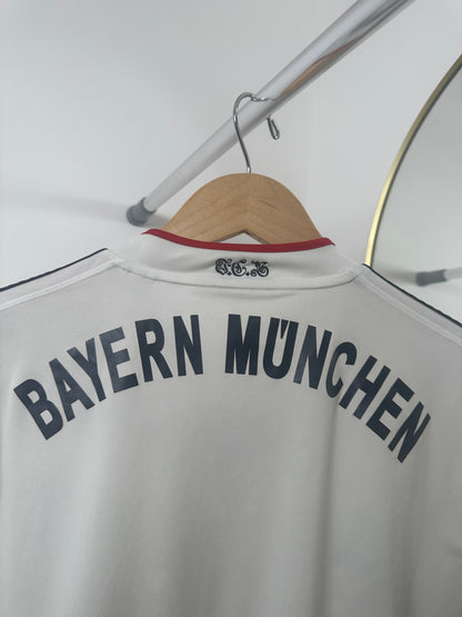 Bayern Munich Away 2010/12 Size L