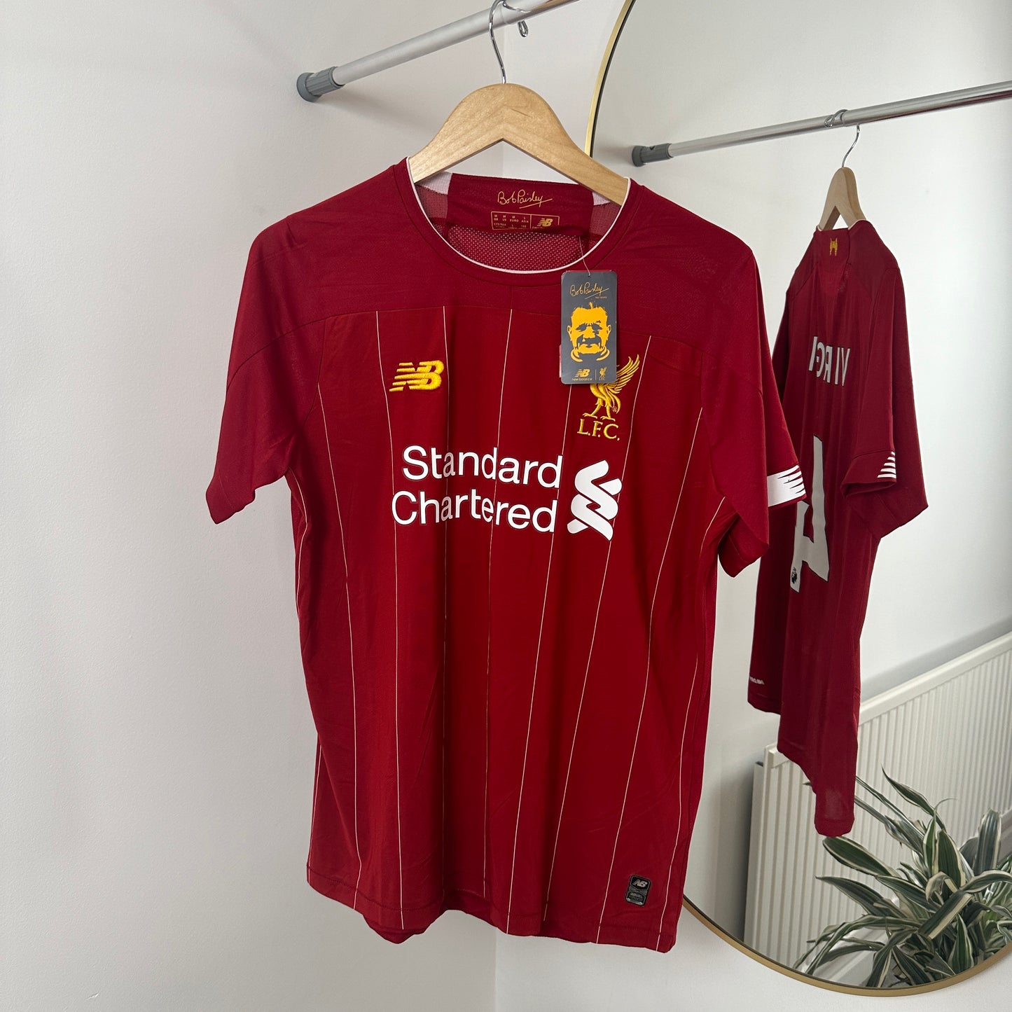 Liverpool Home 2018/19 Virgil Van Dijk Size M