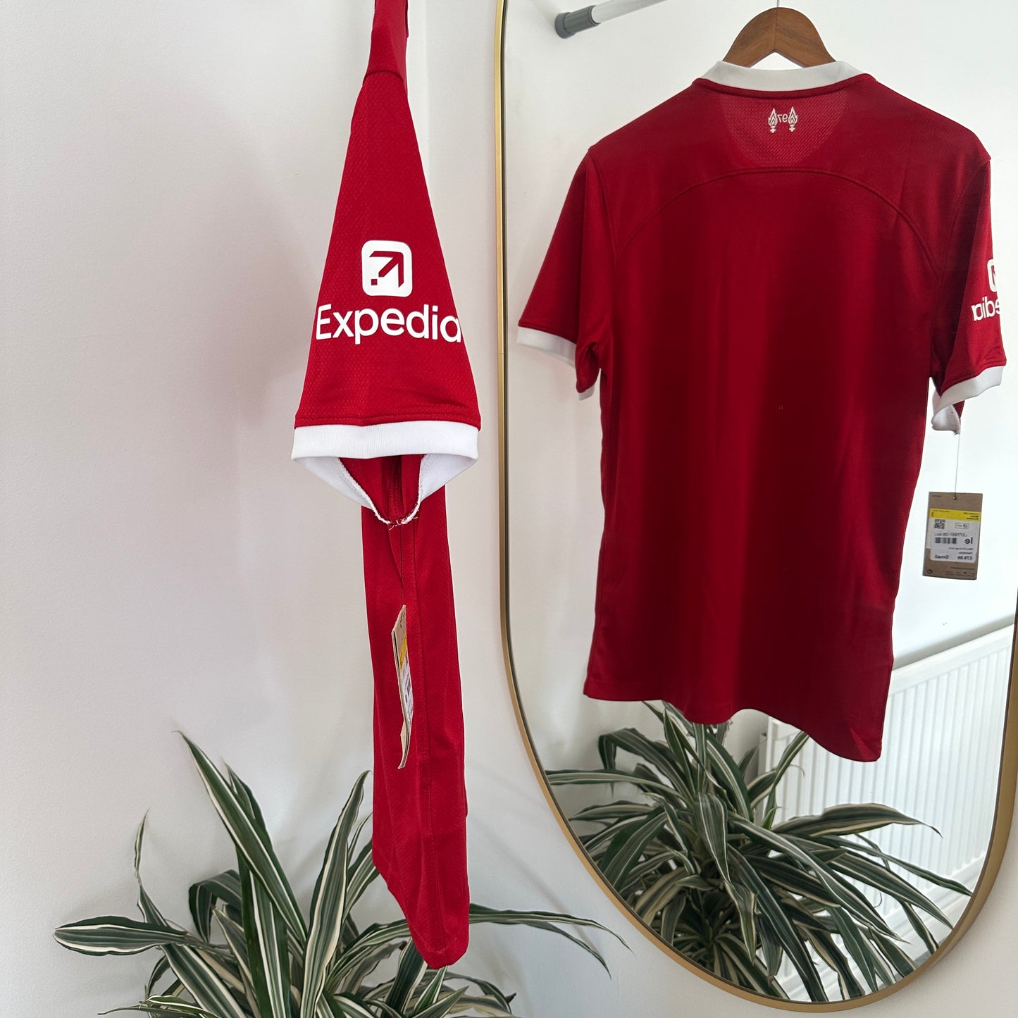 Liverpool Home 2023/24 Size S