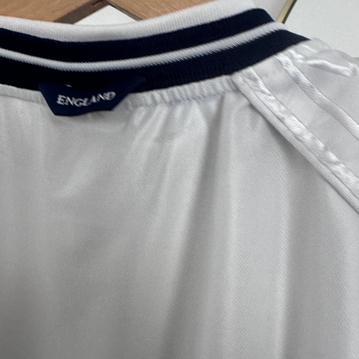 England Home 1999/01 Size M