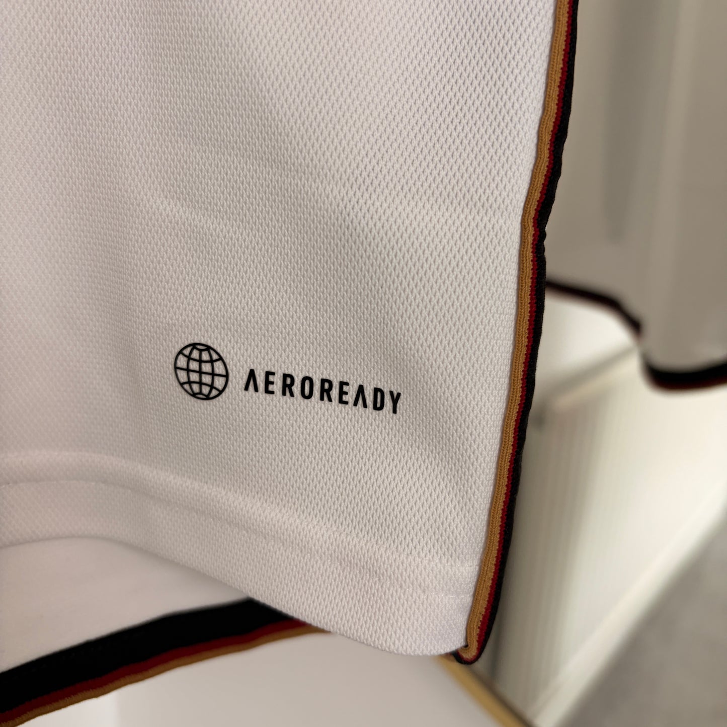 Germany Home Serge Gnabry #10 2022/23 Size M *BNWT*
