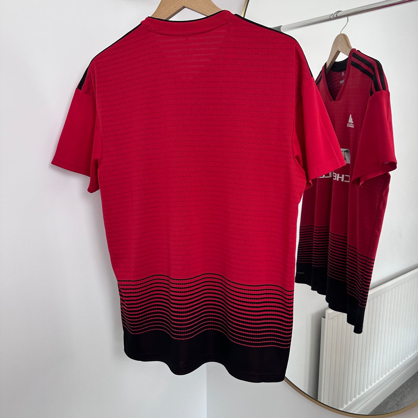 Manchester United Home 2018/19 Size L