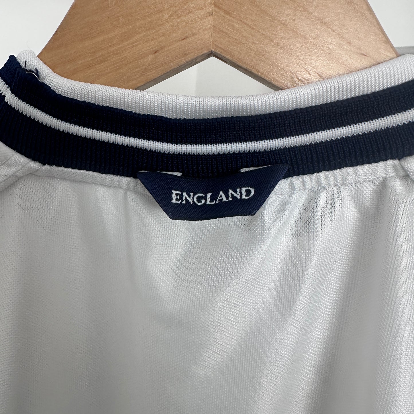 England Home 1999/01 Size M