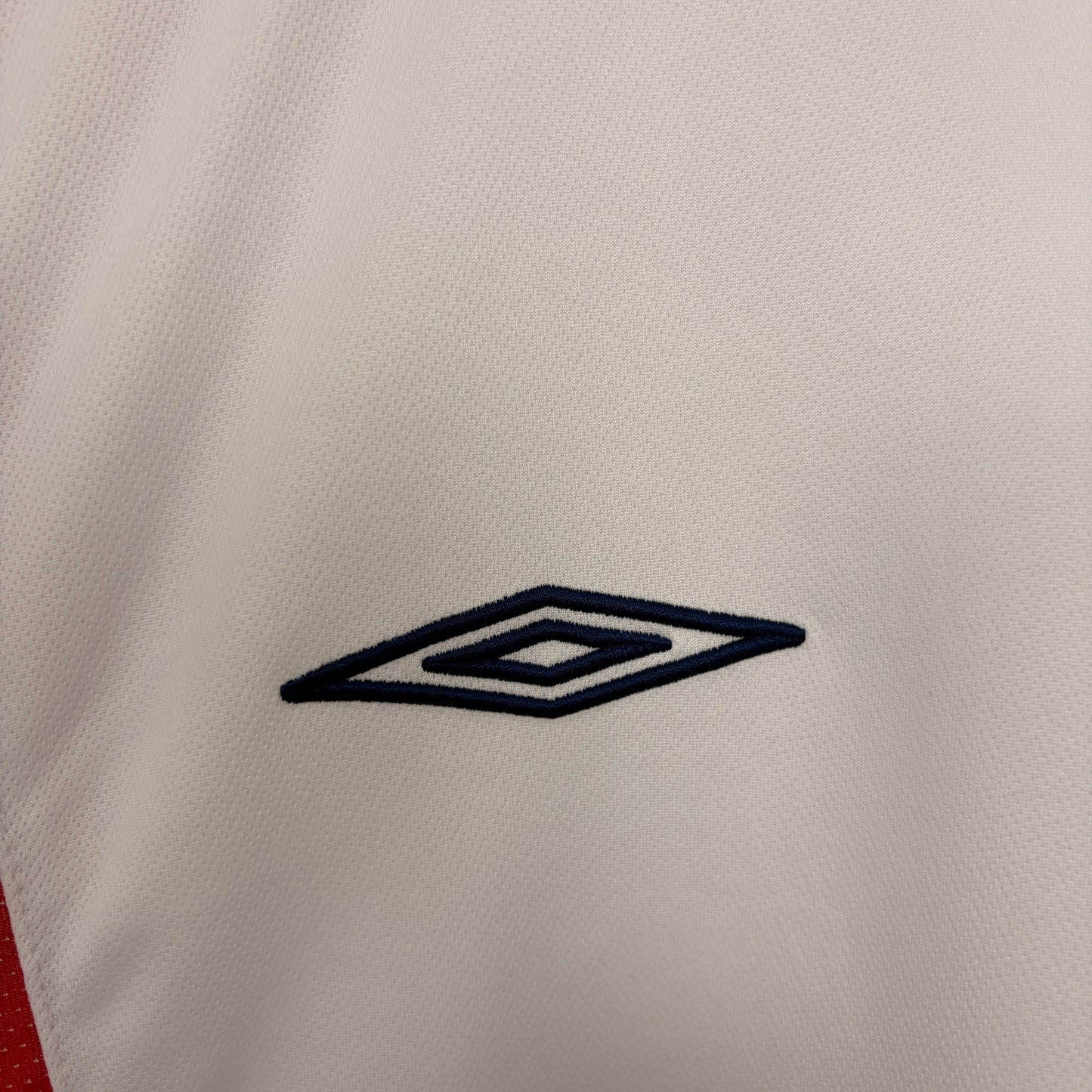 England Home 2005/06 Size XL