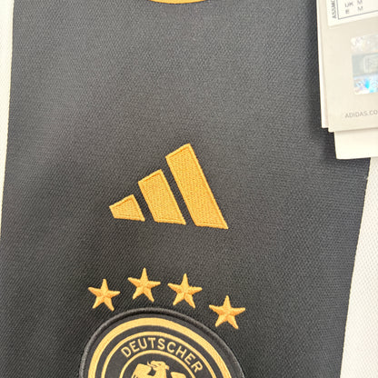 Germany Home Serge Gnabry #10 2022/23 Size M *BNWT*
