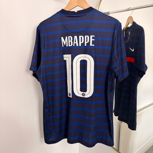 France Home Mbappe #10 2020/21 Size XL *MINT*