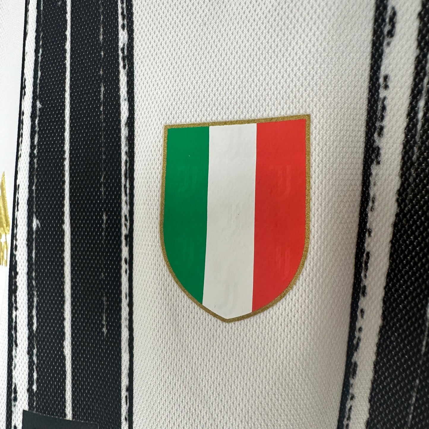 Juventus Home 2020/21 Leonardo Bonucci Champions League Size XL