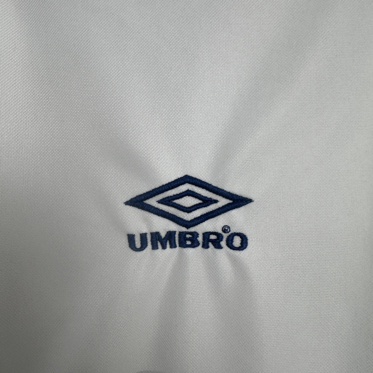 England Home 1999/01 Size M