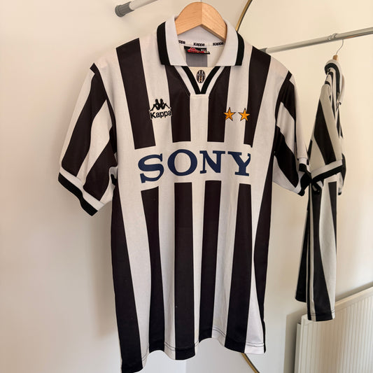 Juventus Home 1995-97 Size M