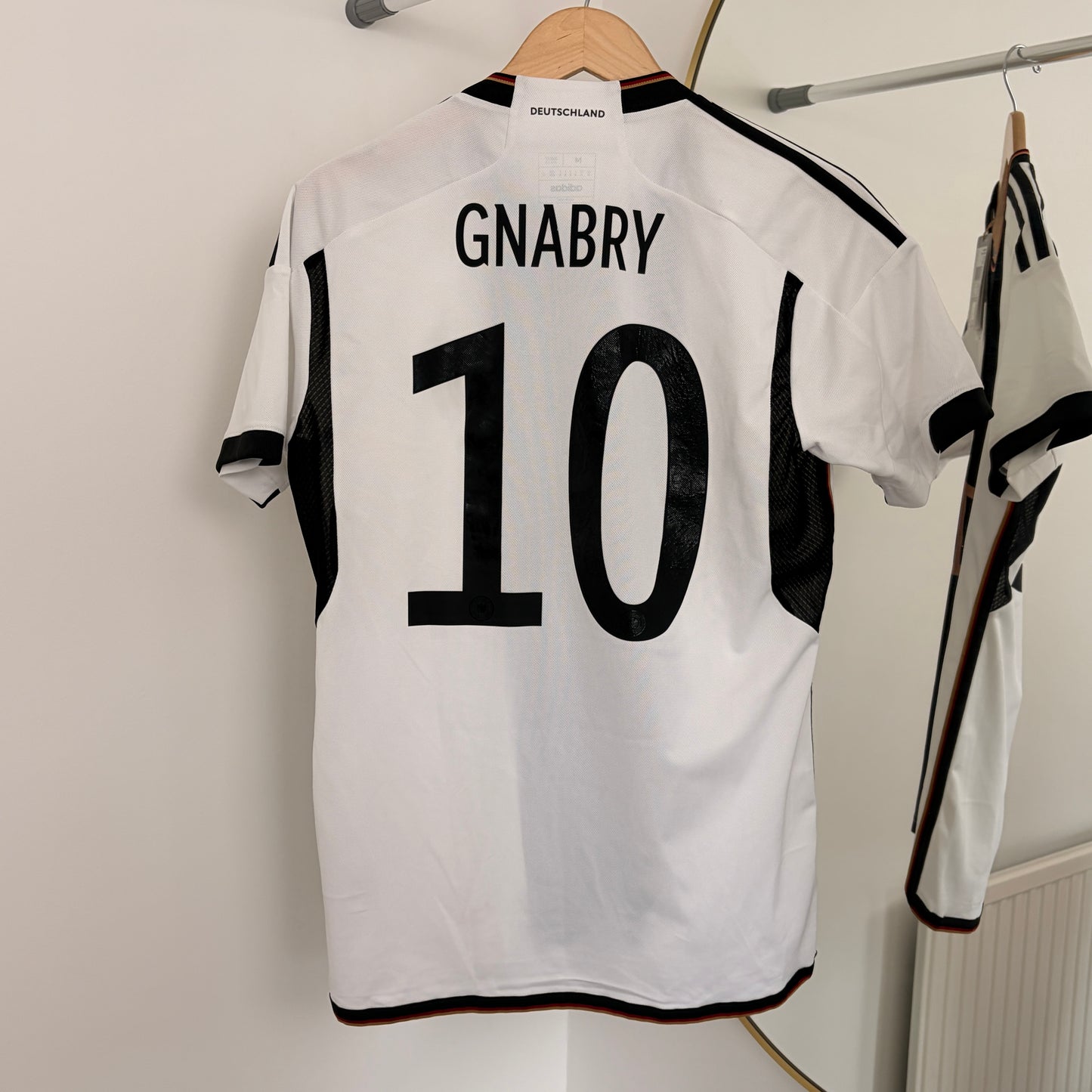 Germany Home Serge Gnabry #10 2022/23 Size M *BNWT*